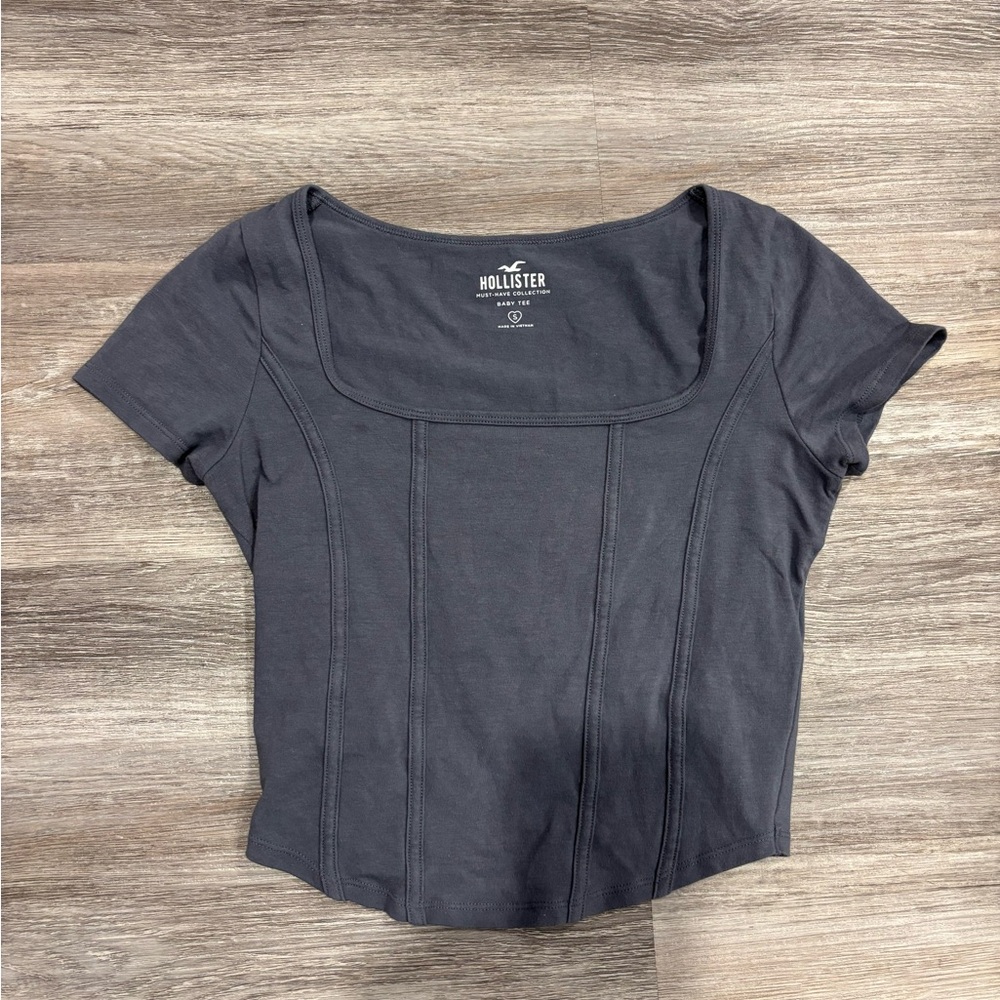 Hollister Women's Baby Tee